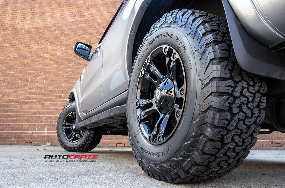 FORD EVEREST BROOKLYN BLACK MACHINED WITH DARK TINT